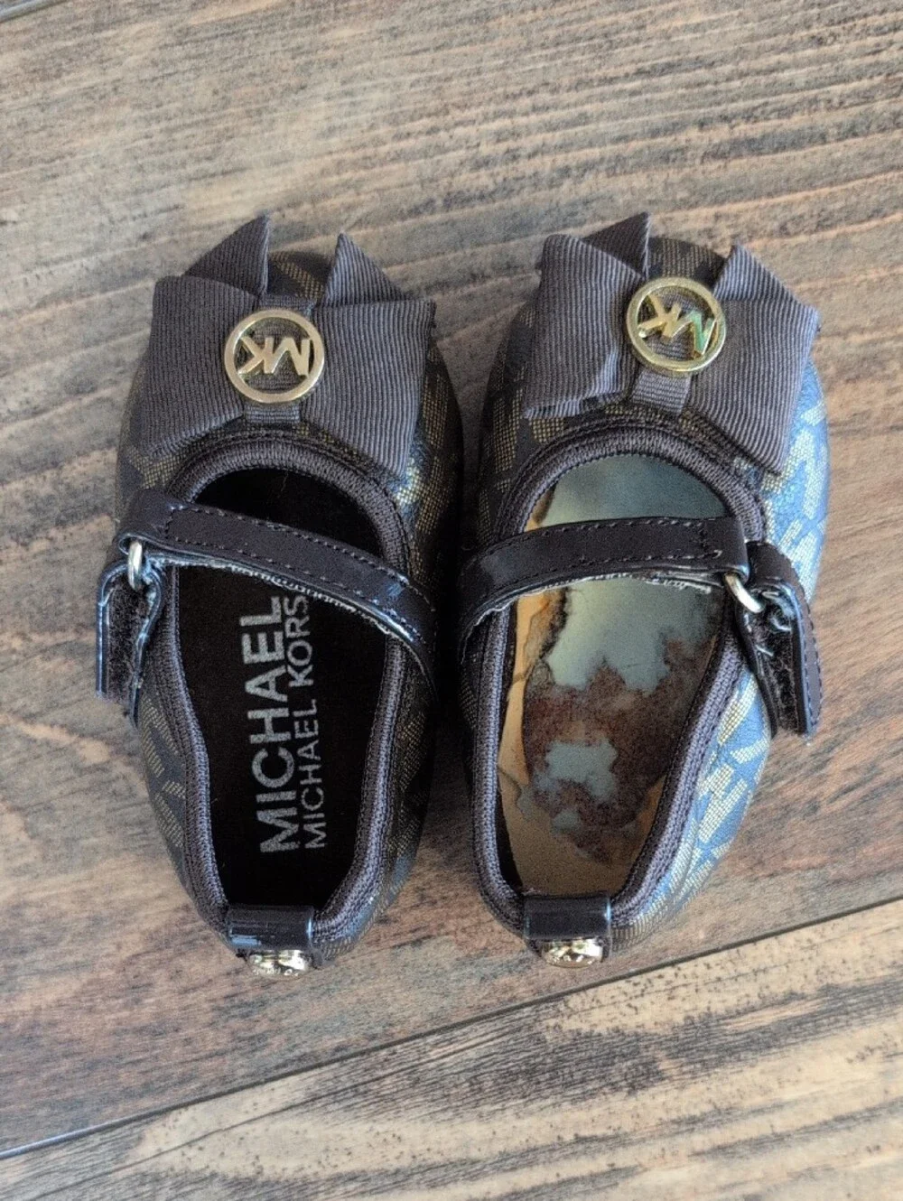 Michael Kors Baby Grace Rita MK Logo Mary Jane Flats 2